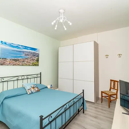 John House Holiday home