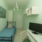 Tatil Evi John House