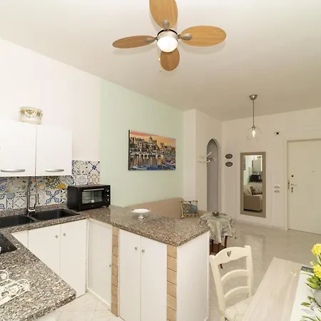 John House Σορέντο